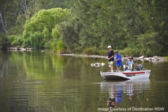 Relax while fishing in the Gwydir river